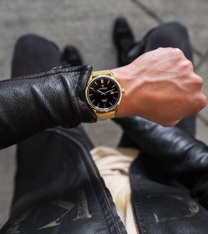 Vincero vs Mvmt Watch Review 19