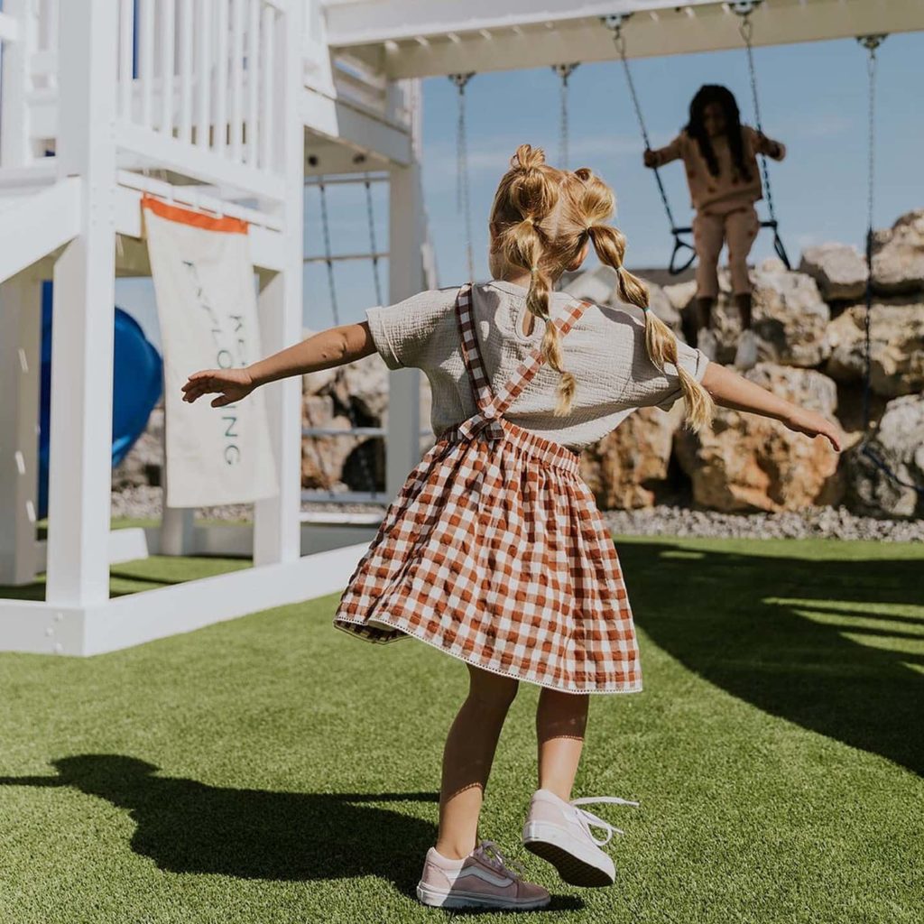 Roolee Dresses Review