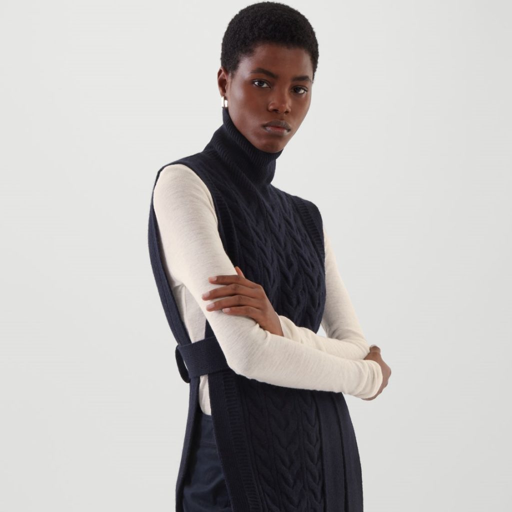 COS Clothing Review 4 COS Cable Knit Vest Review