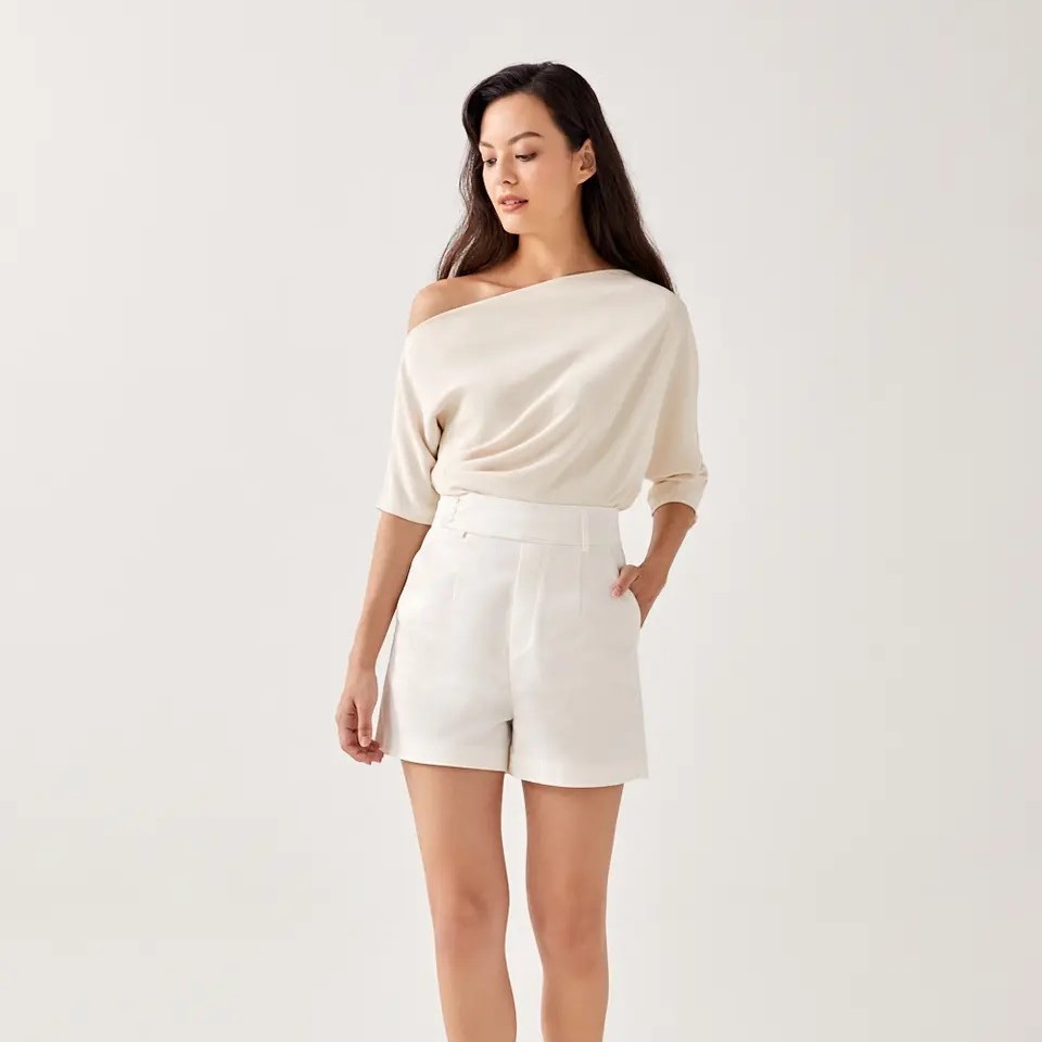 Love Bonito Review 5 Love Bonito Ashleigh Relaxed Asymmetrical Top Review