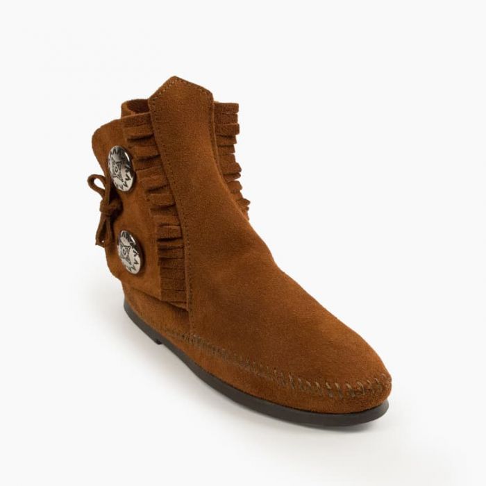 Minnetonka Men's Two Button Hardsole Boot Review