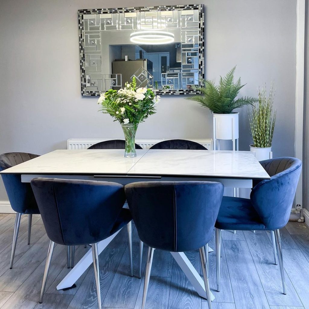Dwell Furniture Review