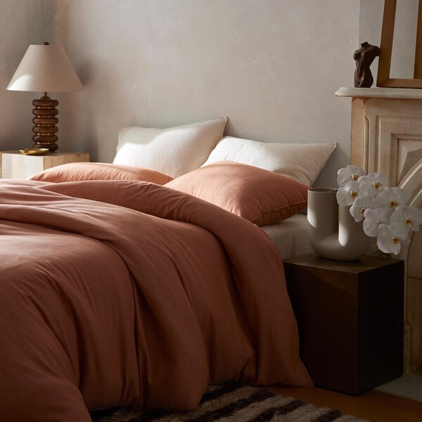 Brooklinen vs Boll and Branch