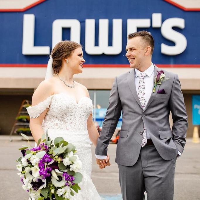 Lowes vs Home Depot Review 