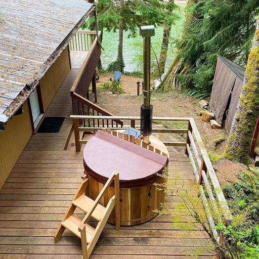 Redwood Outdoors Review