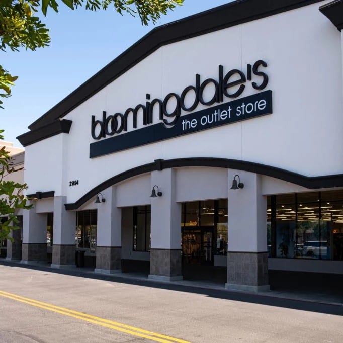 Stores Similar to Nordstrom Rack for Affordable Fashion Finds 9 Stores Similar to Nordstrom Rack for Affordable Fashion Finds