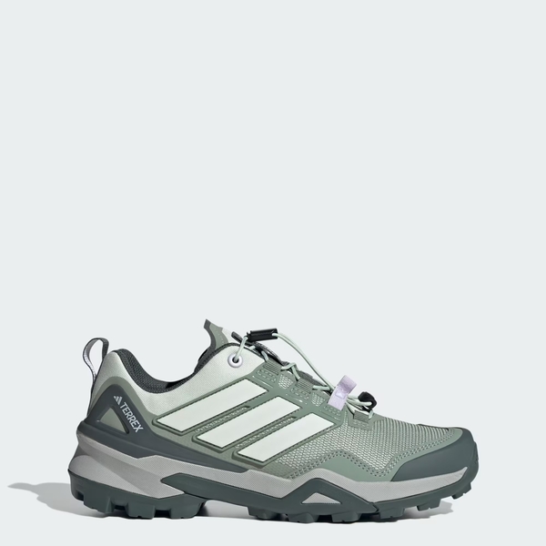 Stylish & Functional: Best Adidas Gifts for Athleisure Enthusiasts