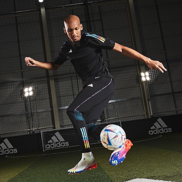 adidas vs Nike: Does One Really Outperform the Other?