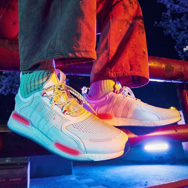 adidas vs Nike: Does One Really Outperform the Other?